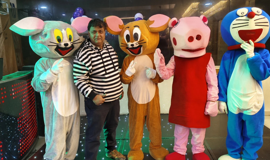Choo Manter & Party