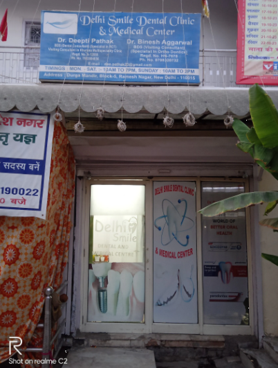 Delhi smile dental clinic