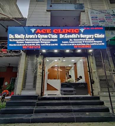 Dr Shelly Arora (Ace clinic)