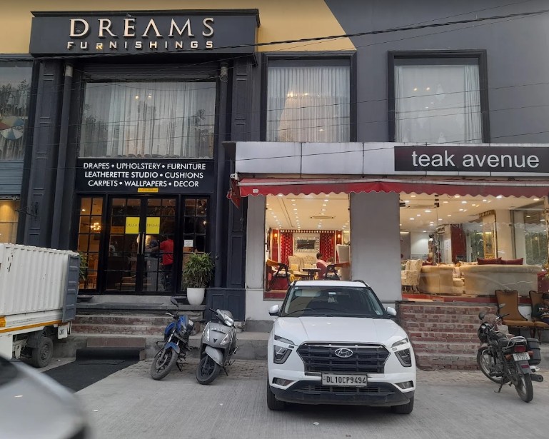 Dreams Furnishings