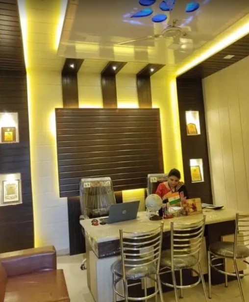 Modern Arts Interior